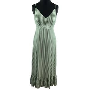Forever 21 | Dresses | Forever 2 White Floral Embroidered Maxi Dress Sz S |  Poshmark